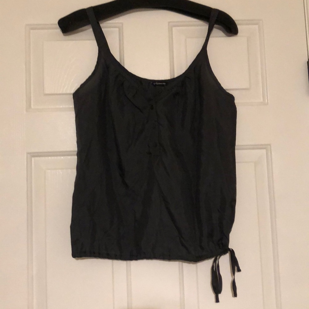 Grey tank